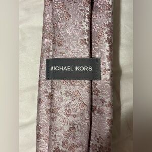 Michael Kors lilac Floral Men's Tie